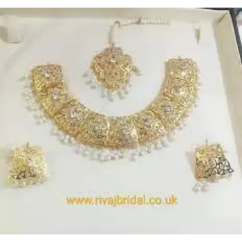 Perfect Gold Necklaces